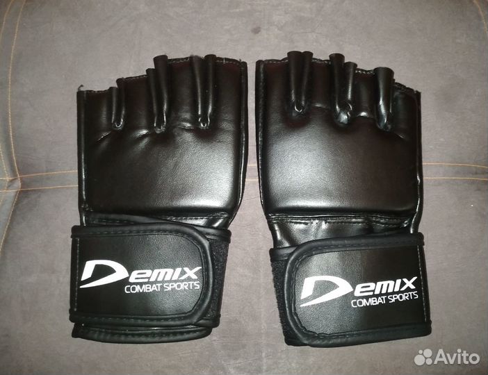 Перчатки Demix combat sports