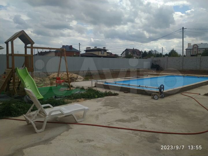 Коттедж 232 м² на участке 12 сот.