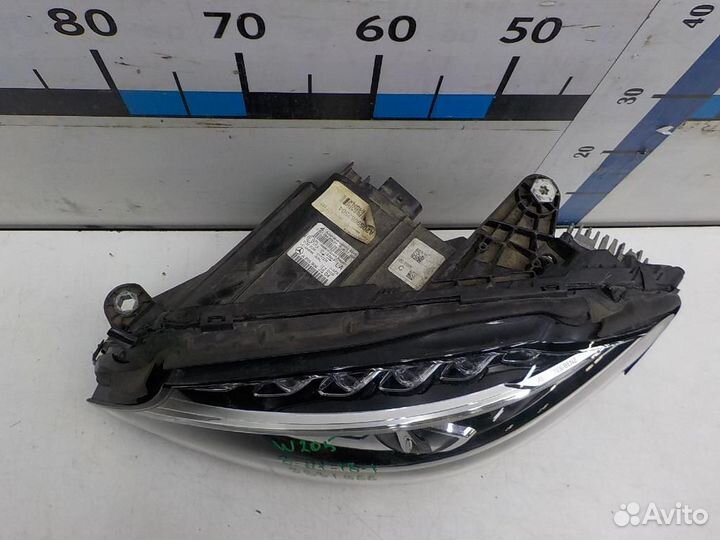 Фара левая Mercedes-Benz C-Class