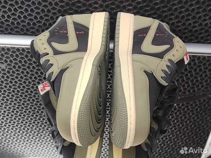 Nike air Jordan 1 travis scott olive