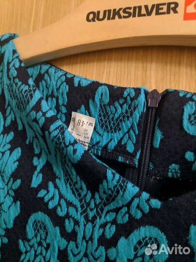 Трикотажное платье прилегающего силуэта. Особеннос