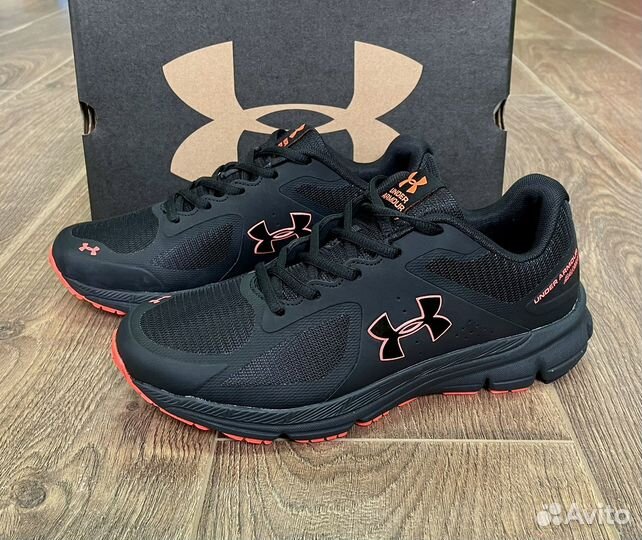 Кроссовки мужские Under Armour