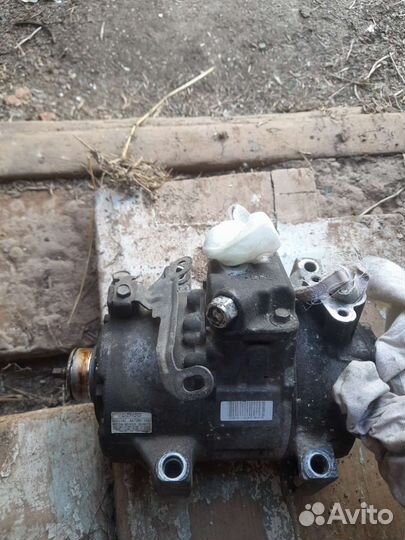 Компрессор кондиционера Toyota