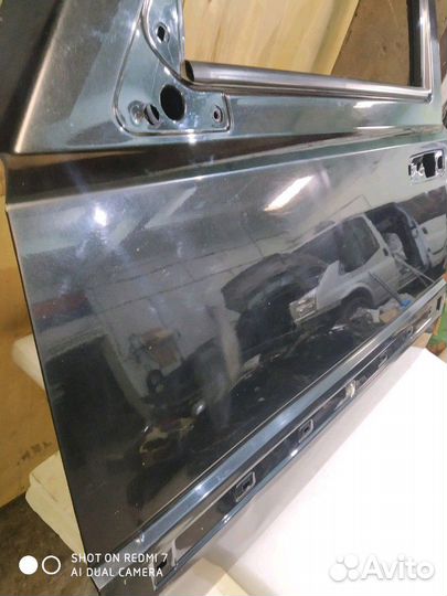 Дверь перед левая Jeep Commander 09 г