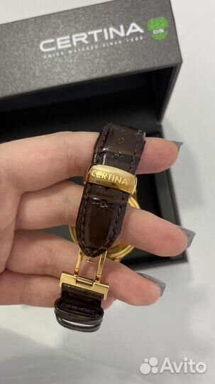 Часы наручные женские