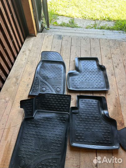 Коврики резиновые Нива Бронто