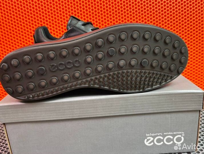 Кроссовки Ecco легкие