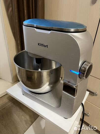 Миксер Kitfort кт-1350