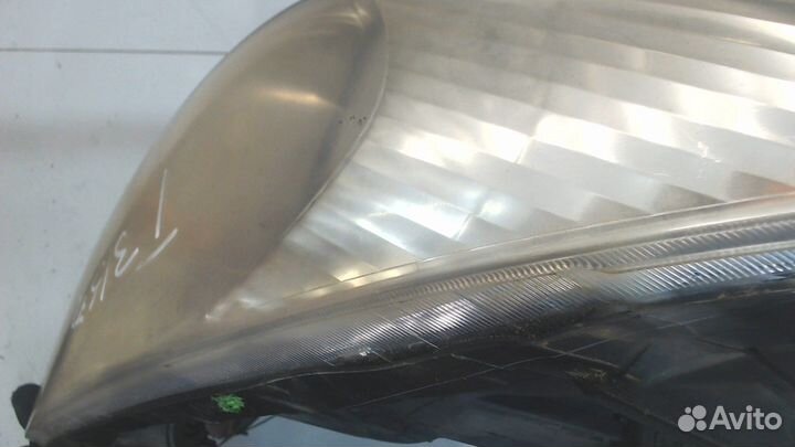 Фара (передняя) Toyota Previa (Estima), 2002