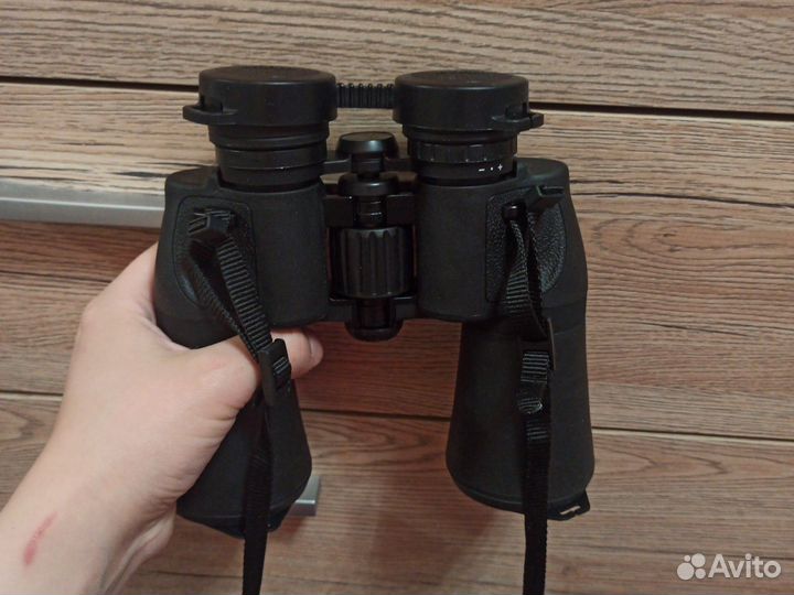 Бинокль Nikon Aculon a211 12*50