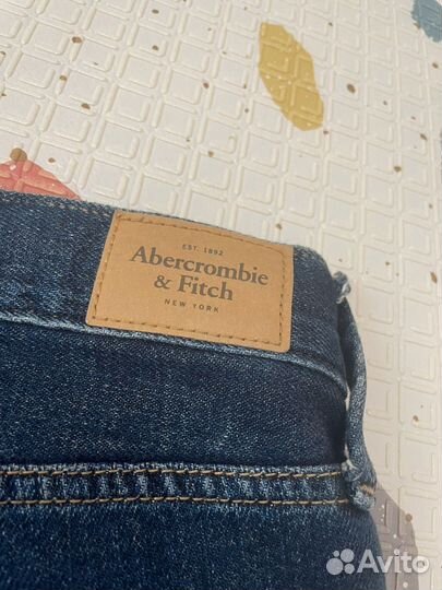 Джинсы Abercrombie & Fitch