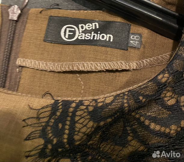 Продам платье повседневное