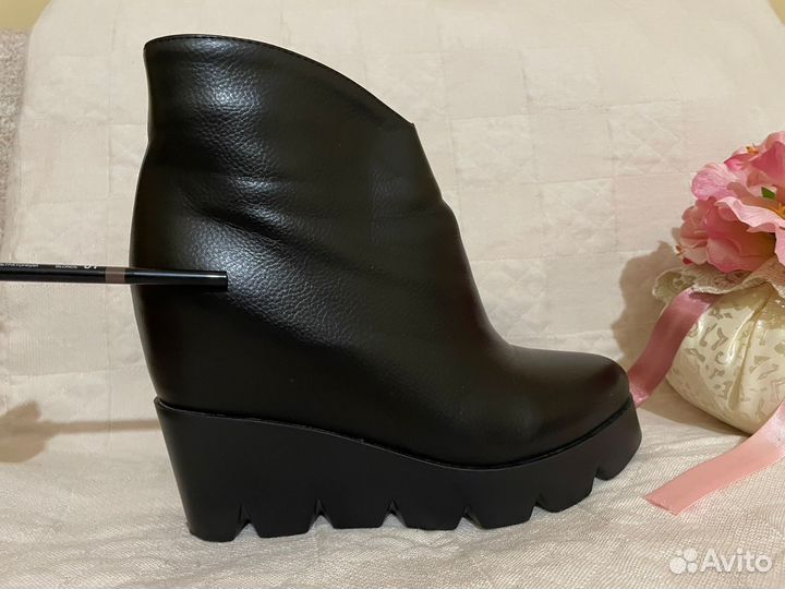 Полуботинки женские