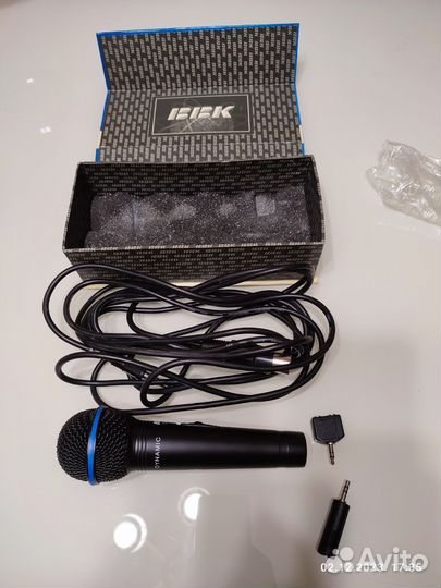 Универсальный микрофон для караоке-систем