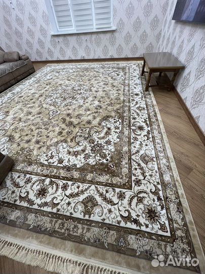 Ковер новый