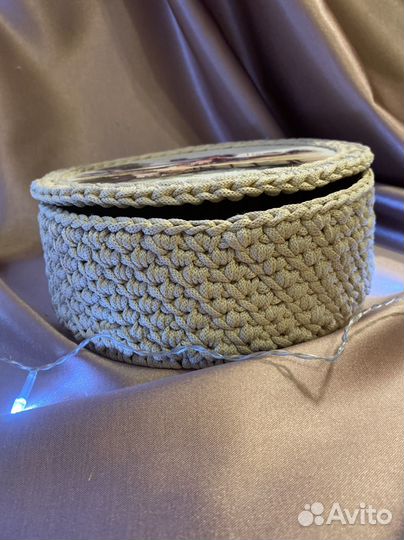 Вязаная корзинка-шкатулка / подарок к 8 марта