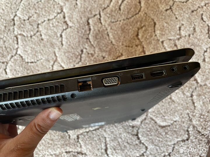 Ноутбук toshiba