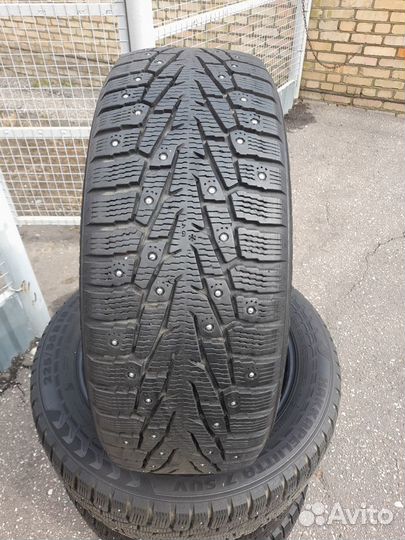 Nokian Tyres Hakkapeliitta 7 SUV 225/55 R18 102T