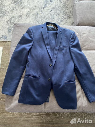 Костюм мужской