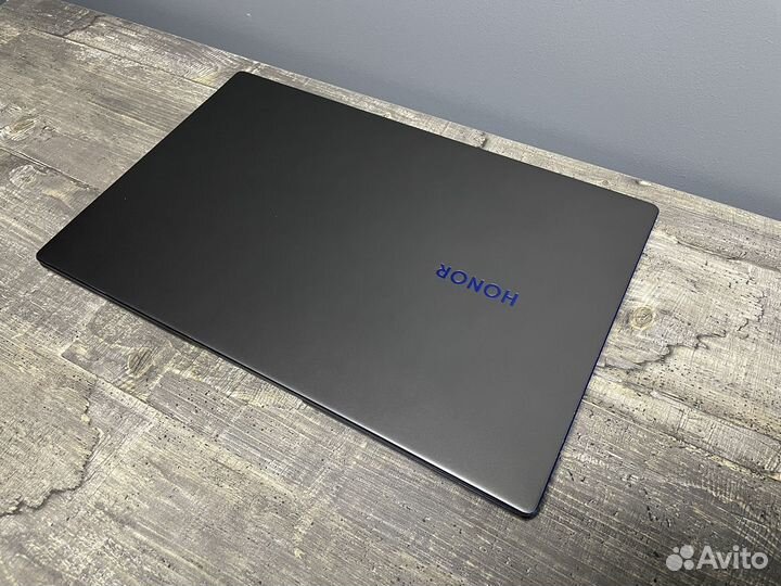 Ноутбук Honor MagicBook X15 Ryzen 5 5500U 16/256