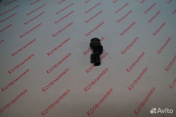 Nissan 25362-AV600 Концевик капота