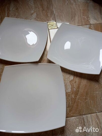 Тарелки плоские