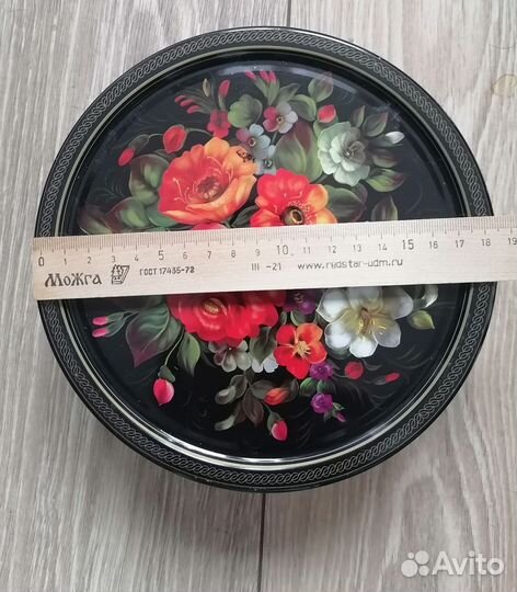 Банки жестяные для мелочей