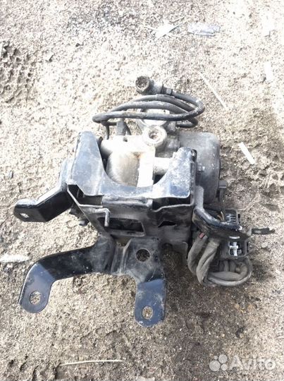 Блок ABS Lexus gs 300