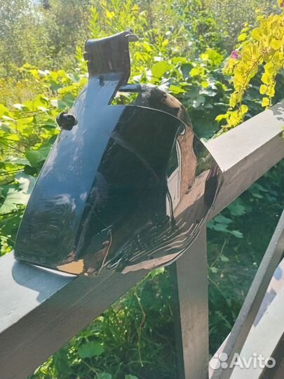 Правая часть крыла honda lead af20