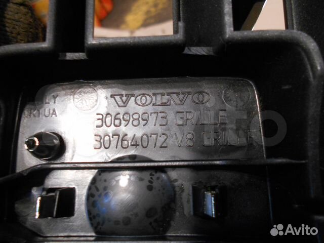 Решетка радиатора Volvo S80 2007-2012