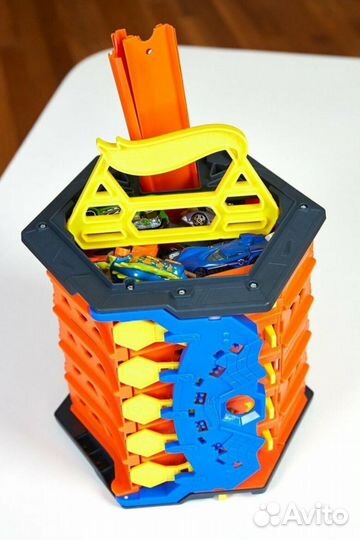 Трек Hot Wheels Roll Out Raceway Track Set GYX11
