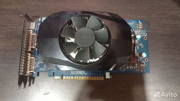 Предлагаю 8 видеокарт под ремонт или на запчасти