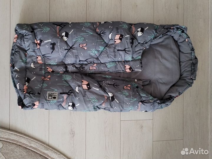 Зимний конверт в прогулочную коляску