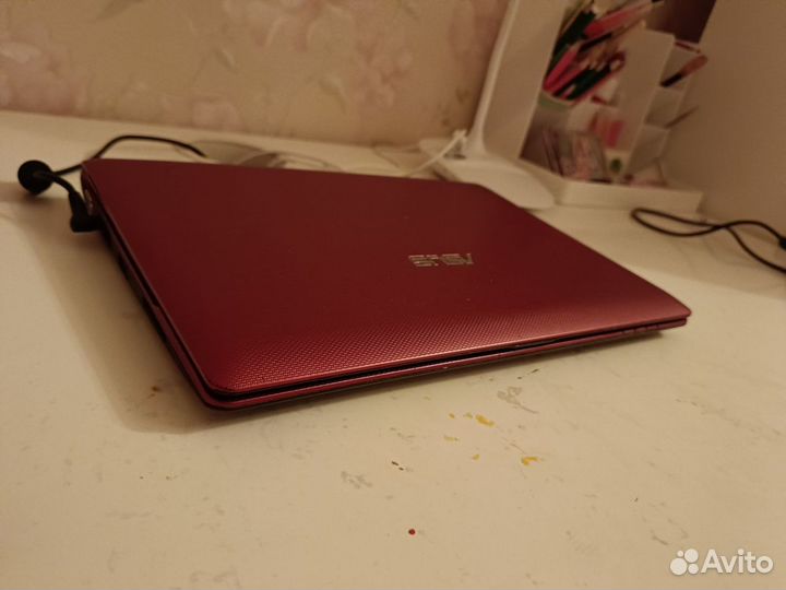 Нетбук asus eee pc 1001px