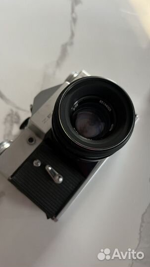 Пленочный фотоаппарат зенит-в+ гелиос 44-2
