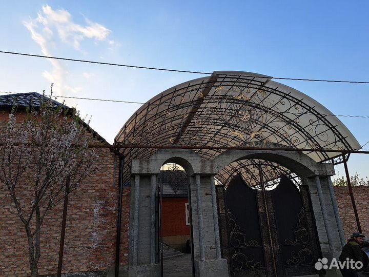 Кованый навес