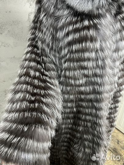 Шуба из меха чернобурки