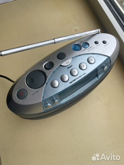 Радиоприемник Philips AE 2380