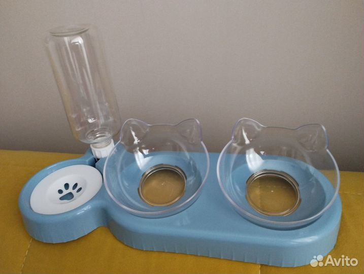 Миски для кошек на подставке с автопоилкой