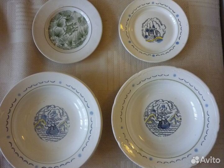 Тарелки Конаково, Зик, кораблик, цветы