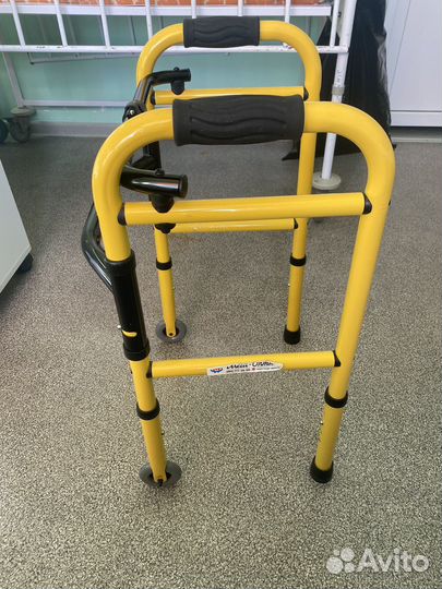 Ходунки медицинские