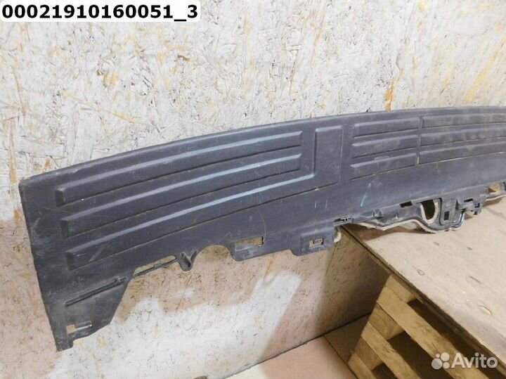 Toyota Land Cruiser 150 Накладка бампера заднего