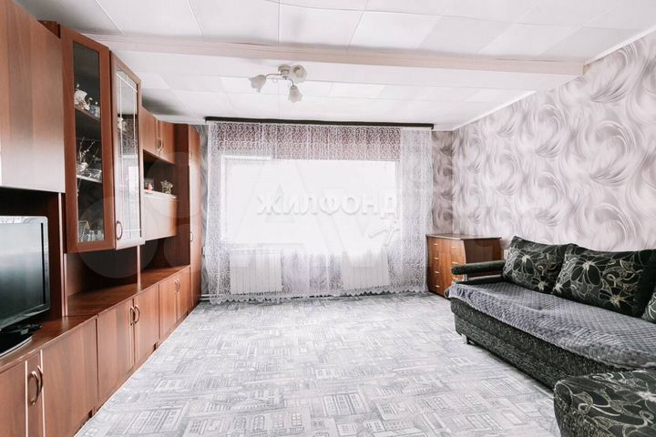 Дом 109,8 м² на участке 2,5 сот.