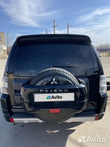 Mitsubishi Pajero 3.2 AT, 2010, 298 000 км