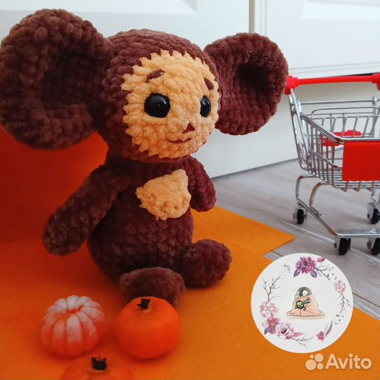 Чебурашка - вязаная игрушка ручной работы
