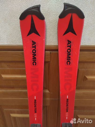 Горные лыжи atomic redster s9 131
