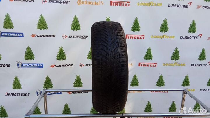 Michelin Alpin 4 215/60 R16 95H