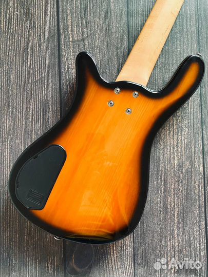 Бас гитара Warwick Rockbass Streamer 5 String