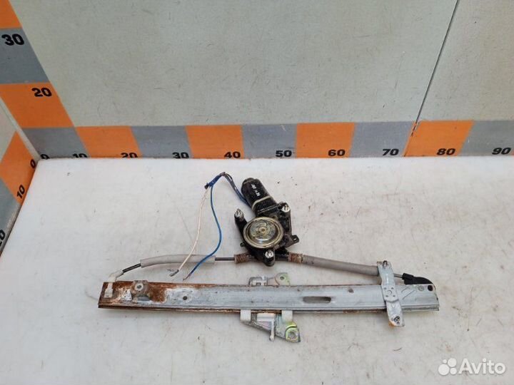 Стеклоподъемник задний правый Kia Sportage 1 2.0