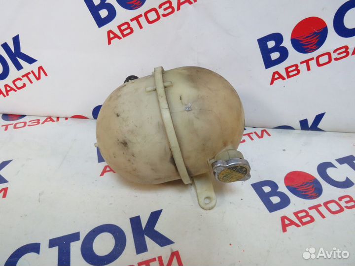 Бачок расширительный toyota estima lucida TCR10G